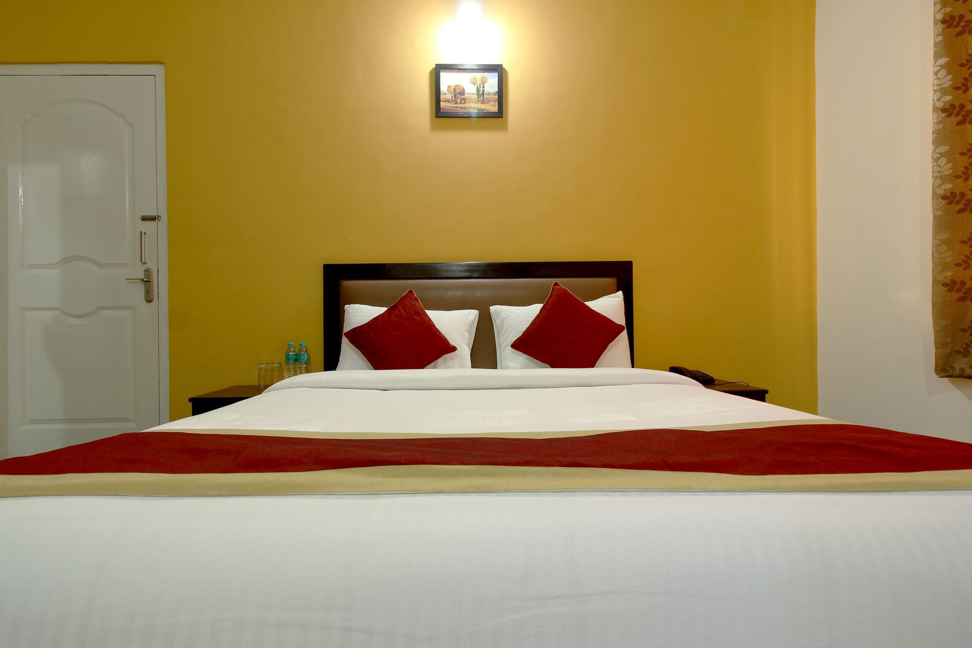 The Banjaara Suites Bangalore Eksteriør billede