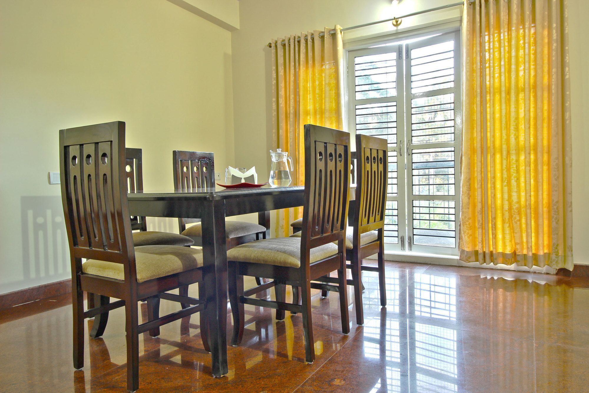 The Banjaara Suites Bangalore Eksteriør billede